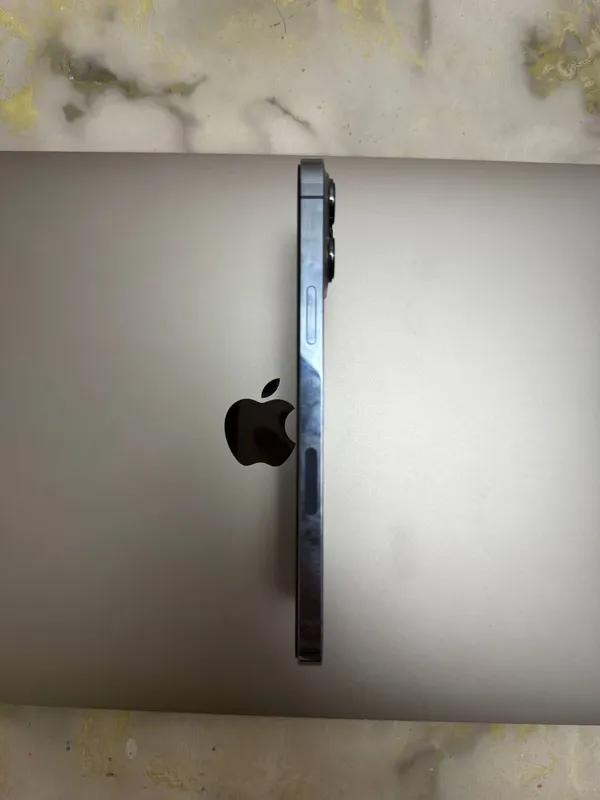 Iphone 13 pro max 3 Iphone 13 pro max 3