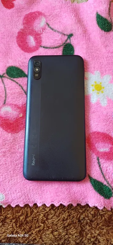 Redmi telefon holati yaxshi sotmoqchiman