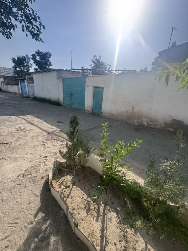 Assalomu alaykum qarshi shaxar maslazavoddan uy sotiladi 3 xonali 7