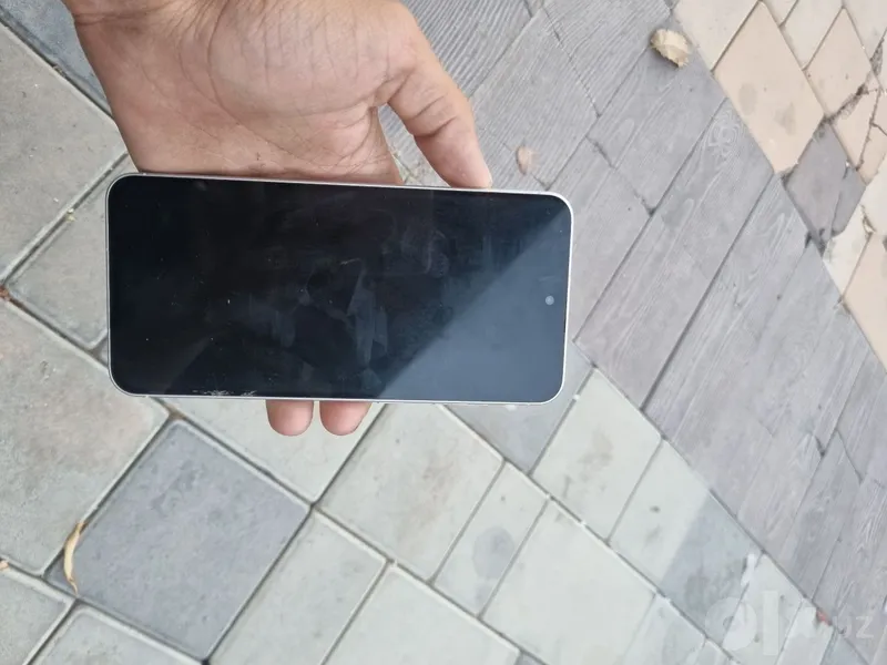 Продаётся Samsung A56 1