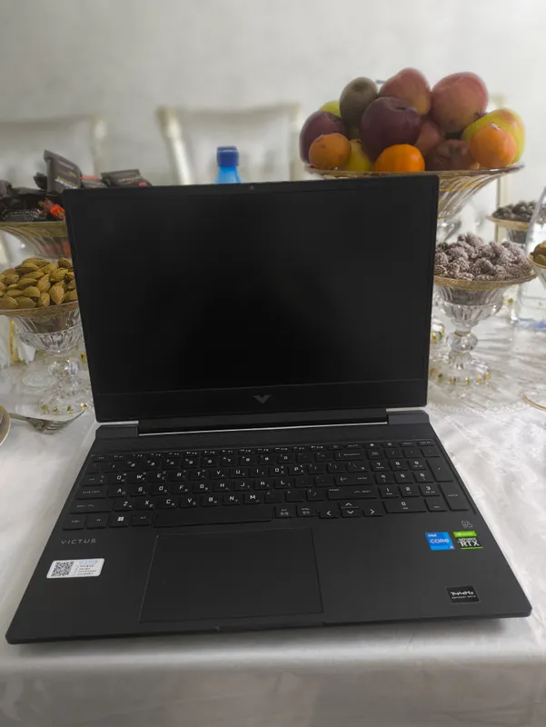 HP Victus rtx 3050 noutbuk 1 HP Victus rtx 3050 noutbuk 1