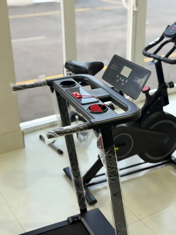 Uy uchun RUNER 2.0 HP yugurish yo‘lakchasi • Kuchli 2.0 HP dvigatel — bar 2 Uy uchun RUNER 2.0 HP yugurish yo‘lakchasi • Kuchli 2.0 HP dvigatel — bar 2