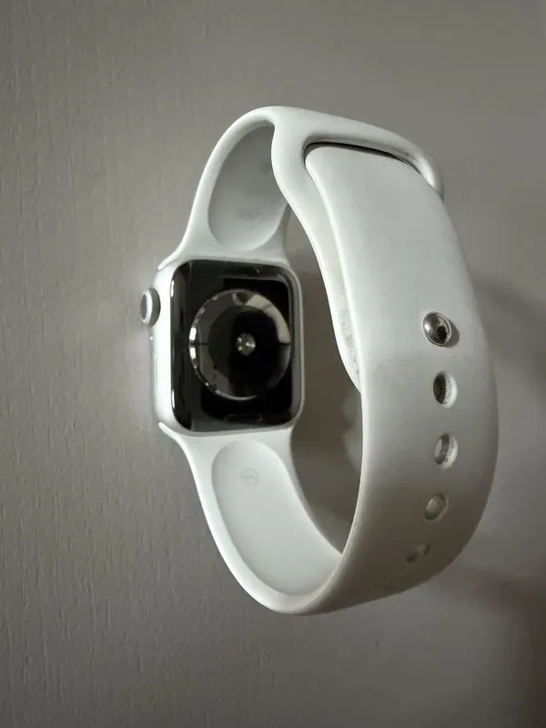 Apple Watch 5, 40мм 5 Apple Watch 5, 40мм 5