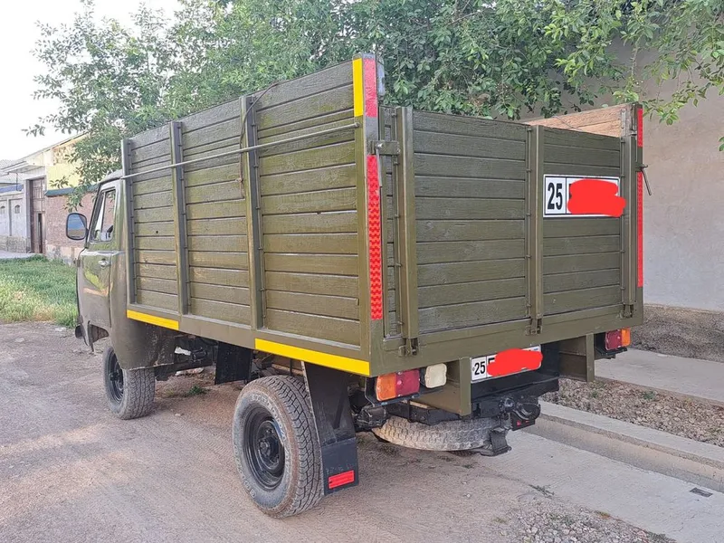 UAZ 3303 Sotilad 6 UAZ 3303 Sotilad 6