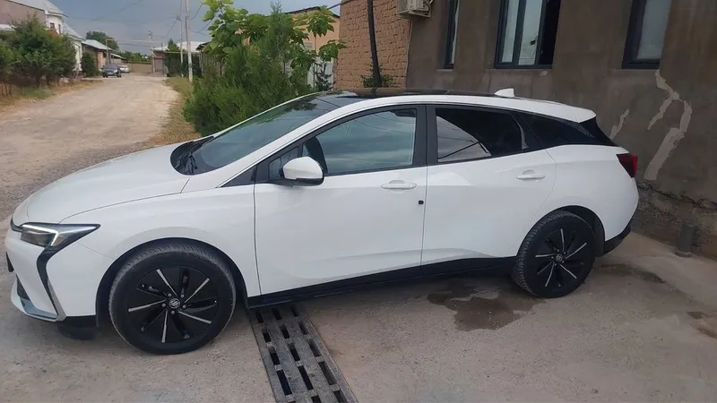 Buick Velite сотилади — фото 2