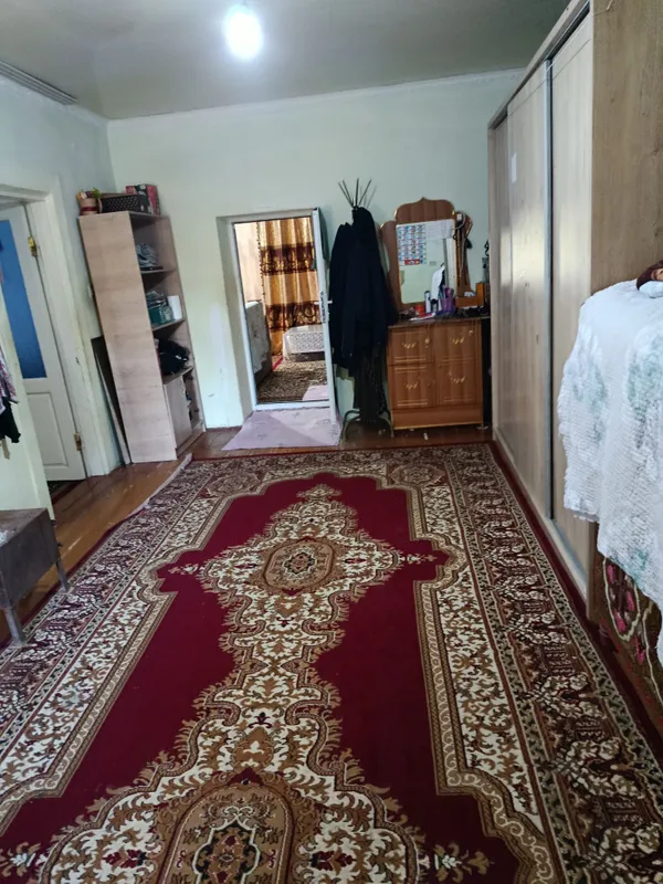 Shofirkon markazidan, Mohitobon masjidi, ziyoratgohi yonidan 8 sotixl — фото 4