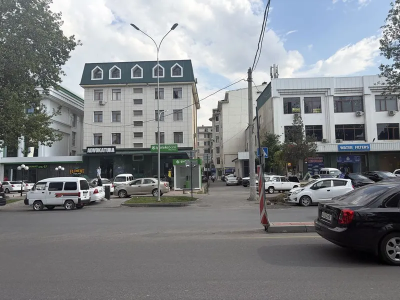 Сдается в аренду помещение в центре города. Площадь—150кв.м.