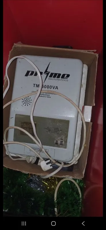 Стабилизатор напряжения PRIME TM-5000VA 2 Стабилизатор напряжения PRIME TM-5000VA 2