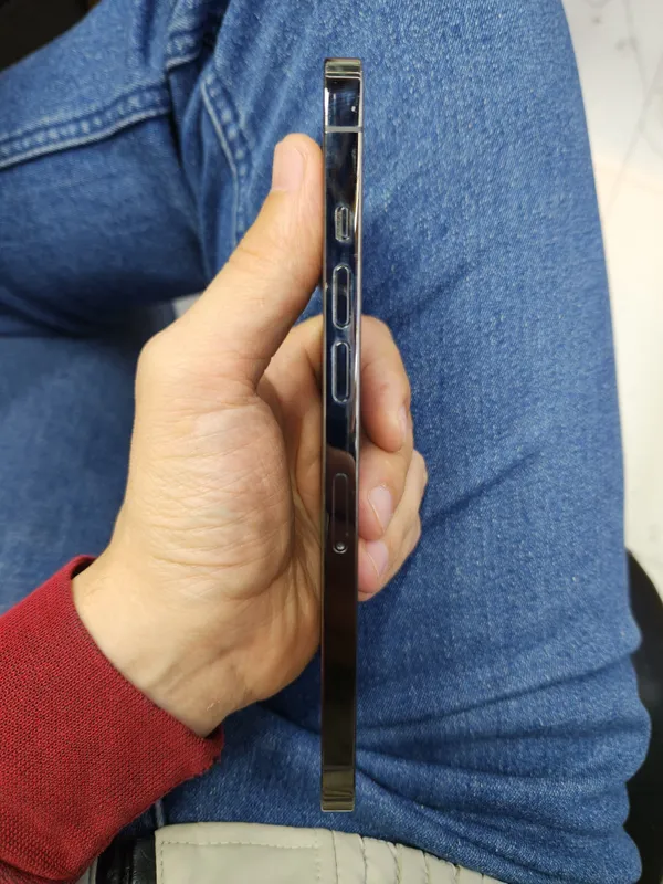 iphone 12 pro max 2
