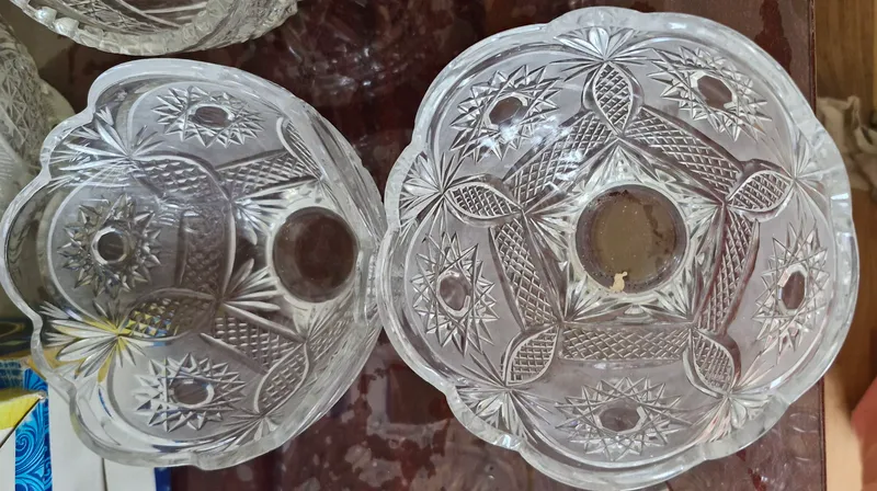 продаю хрустальные вазочки 2