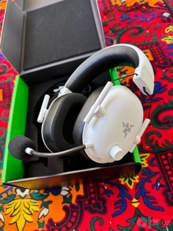 Razer BlackShark V2 HyperSpeed 3 Razer BlackShark V2 HyperSpeed 3