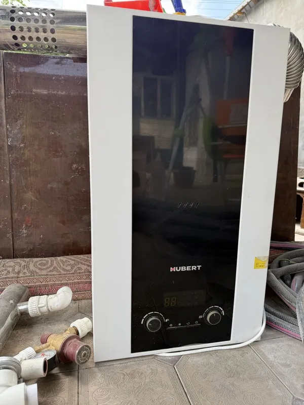 Газовый котел HUBERT AGB 30DL