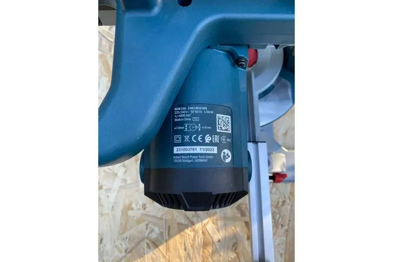 Торцовочная пила Bosch GCM 216 Professional — фото 3