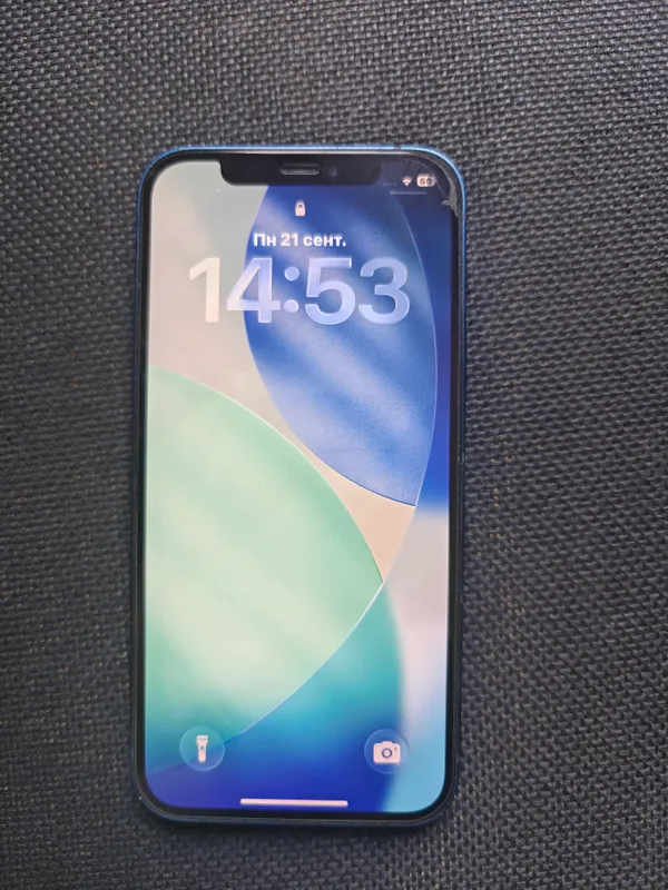 iPhone 12 64gb 5 iPhone 12 64gb 5