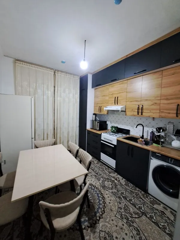 Срочно продаётся 3-комнатная квартира, Янги Дархон. 1