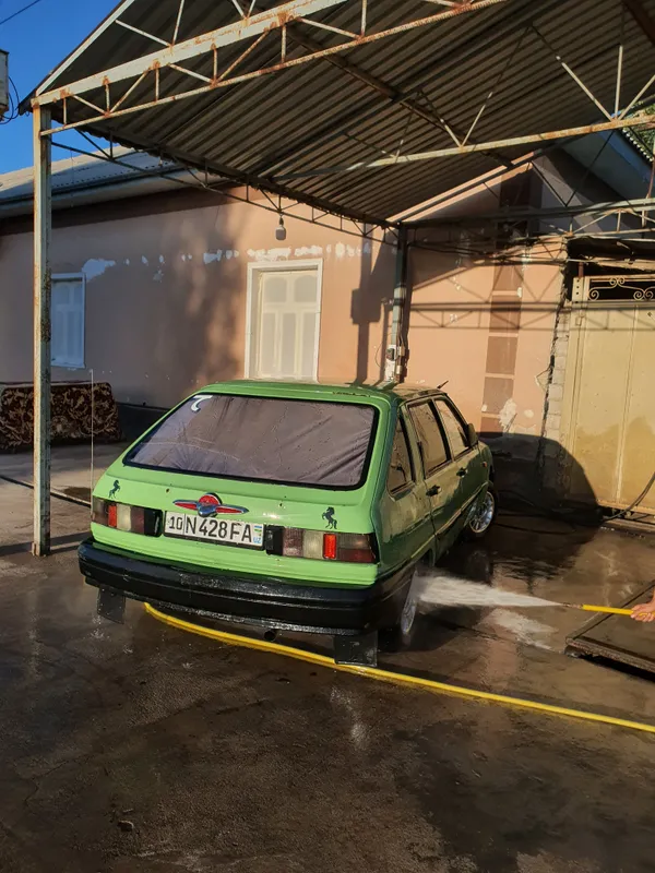 Lada 4