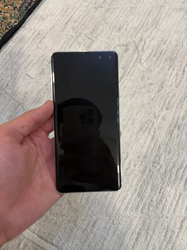 Samsung Galaxy S10 5G — фото 4