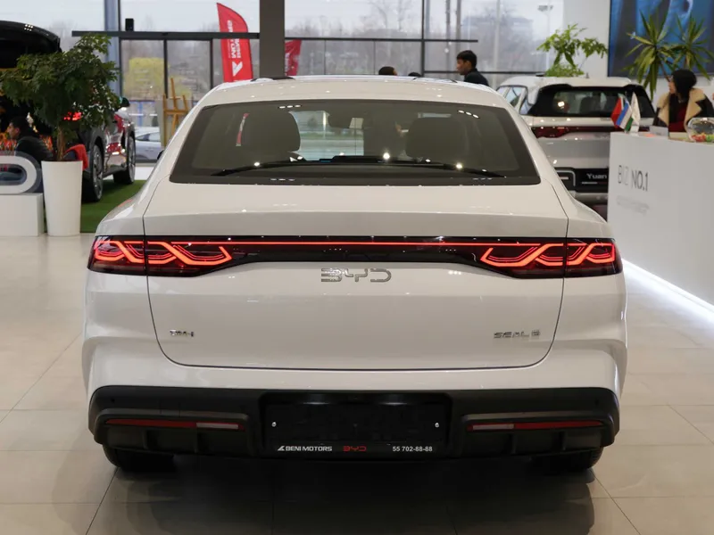 BYD SEAL 6 120km Flagship 3 BYD SEAL 6 120km Flagship 3