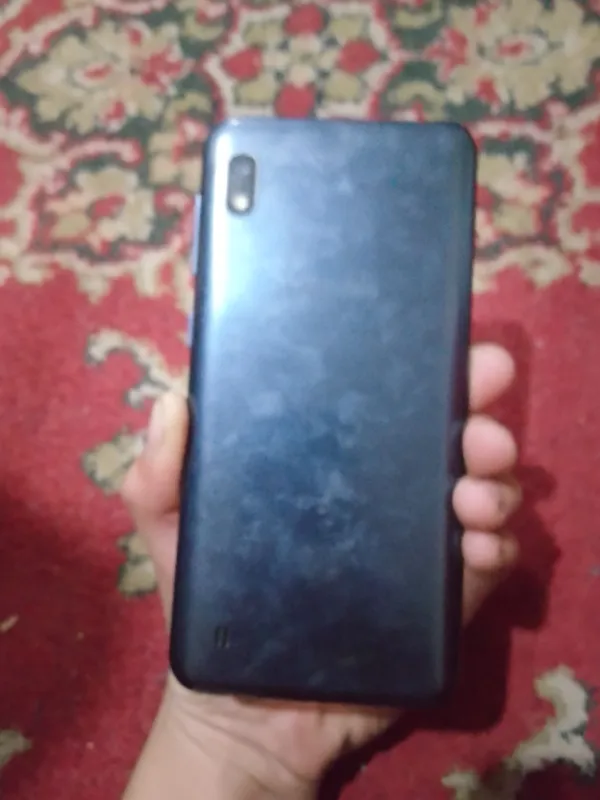 sotaman telefon 32 GB 500 000 kelishamiz sotaman telefon 32 GB 500 000 kelishamiz