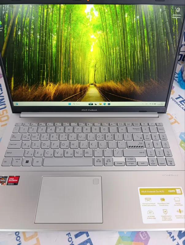 ASUS VivoBook 2 ASUS VivoBook 2