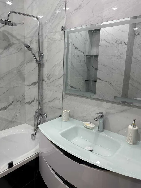 Сдается 3-х комнатная квартира ЖК Gardens Residence 9 Сдается 3-х комнатная квартира ЖК Gardens Residence 9