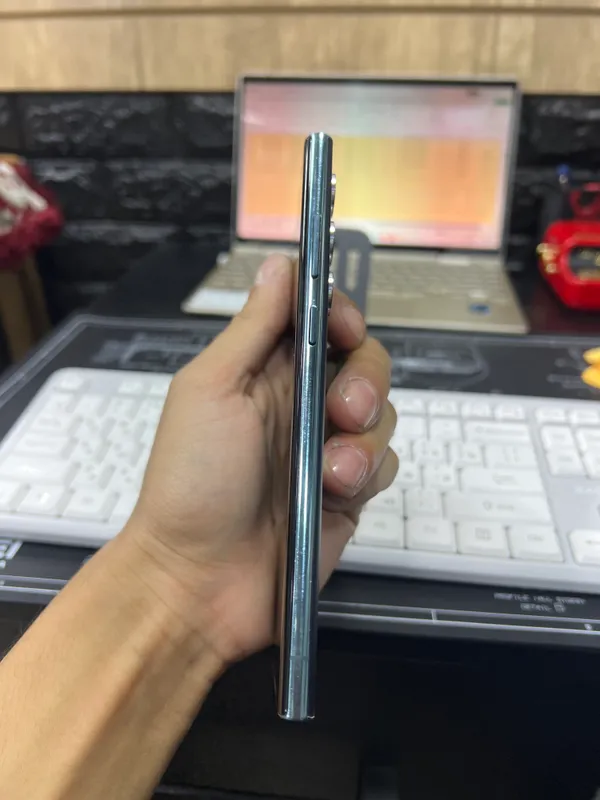 samsung s22 ultra 12 /256gb xotirasi 3