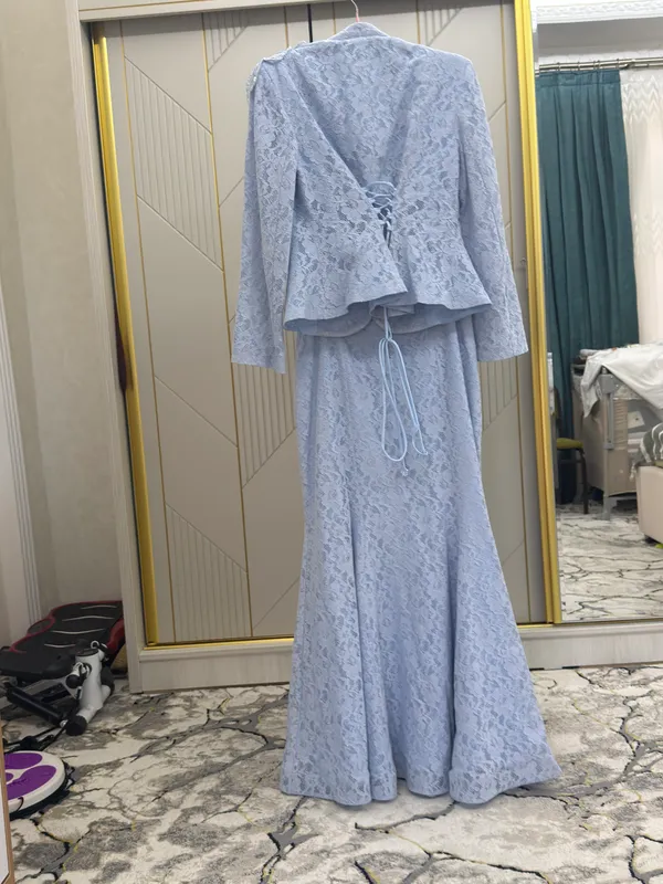150$ olingan 2marta kiyilgan razmer 40 Turkiya