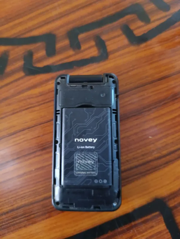 novey knopkali telefon sotiladi 5 novey knopkali telefon sotiladi 5