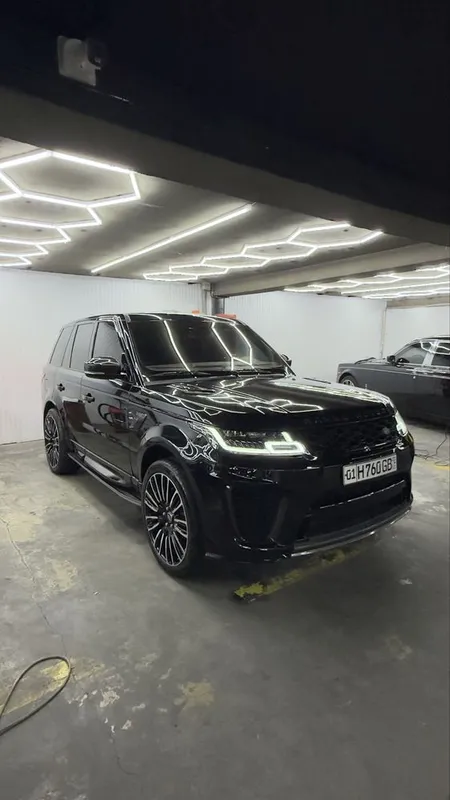 Renjrover sport 4,4 tinu moshina 1 Renjrover sport 4,4 tinu moshina 1