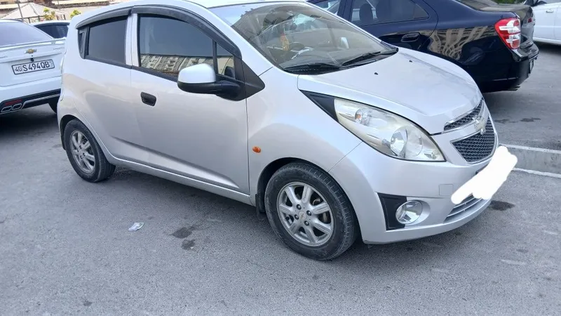 Chevrolet spark tez sotiladi — фото 1