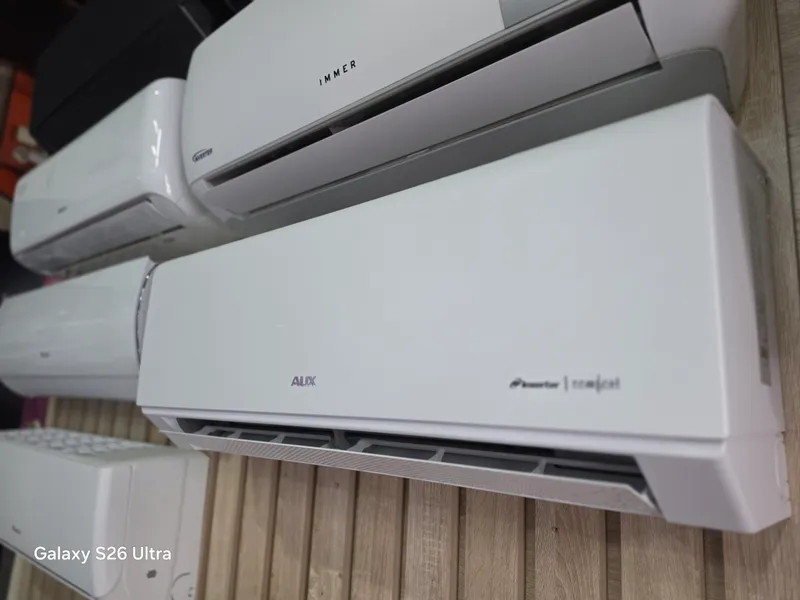 Кондиционер AUX 12 CAR Inverter — фото 1 Кондиционер AUX 12 CAR Inverter — фото 1