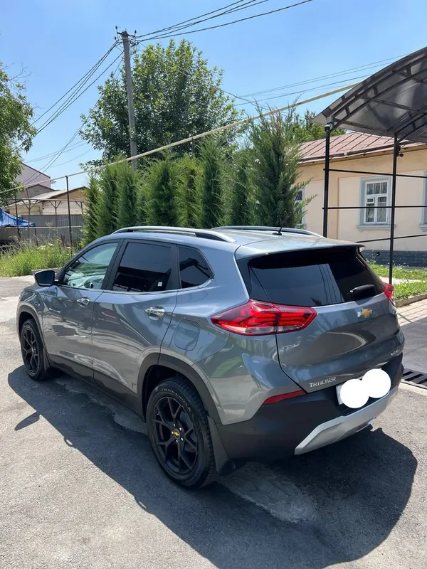 Tracker Premier Plus 2025 — фото 2