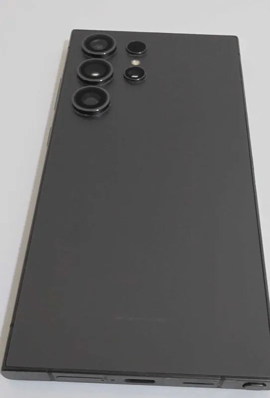 Samsung S24 ultra гарантия 1 год 4