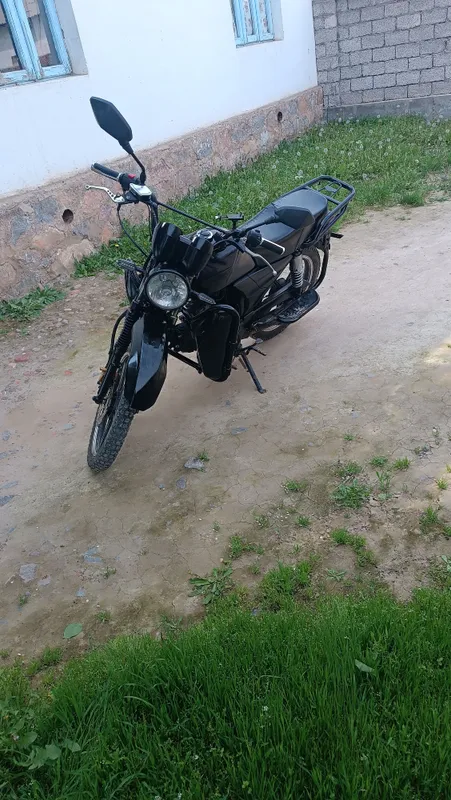 mototsikl holati yaxshi 10/9 probegi 9738 km