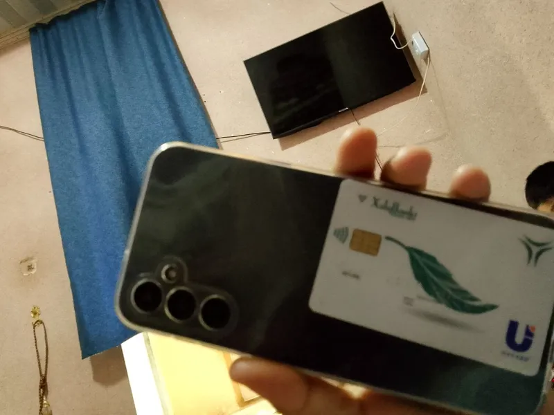 Samsung galaxey a14 3