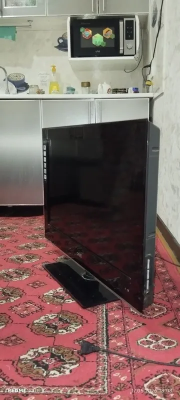 Телевизор Artel 32 1