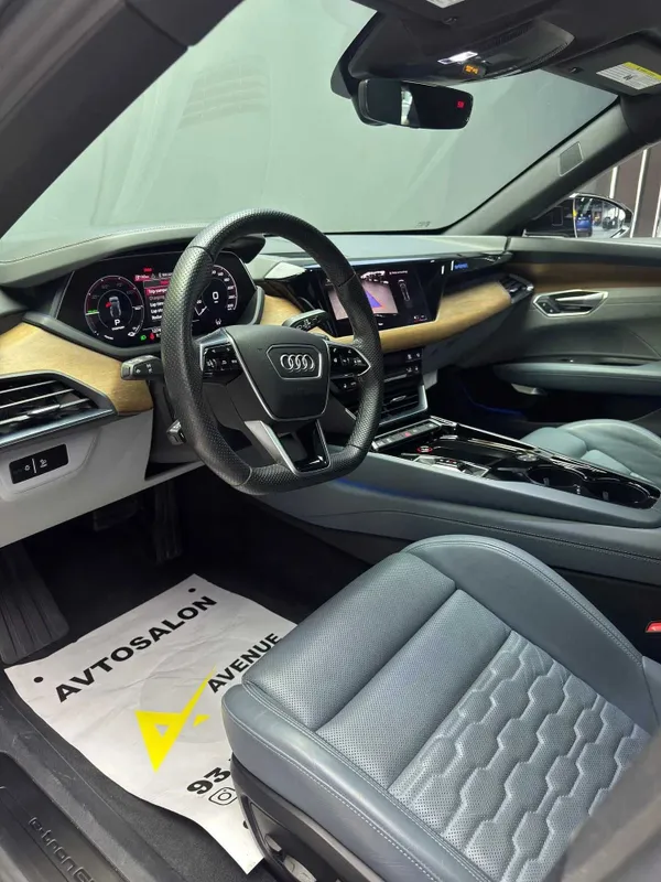 Audi E-Tron GT Naqd va Halol nasiya — фото 2