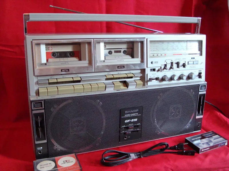 SHARP GF - 515 Z 1982 год Made in Japan. ORIGINAL Редкий.