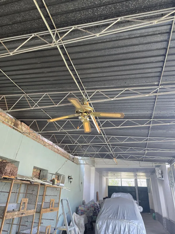 Вентиляторы разные настольные .напольные .потолочные