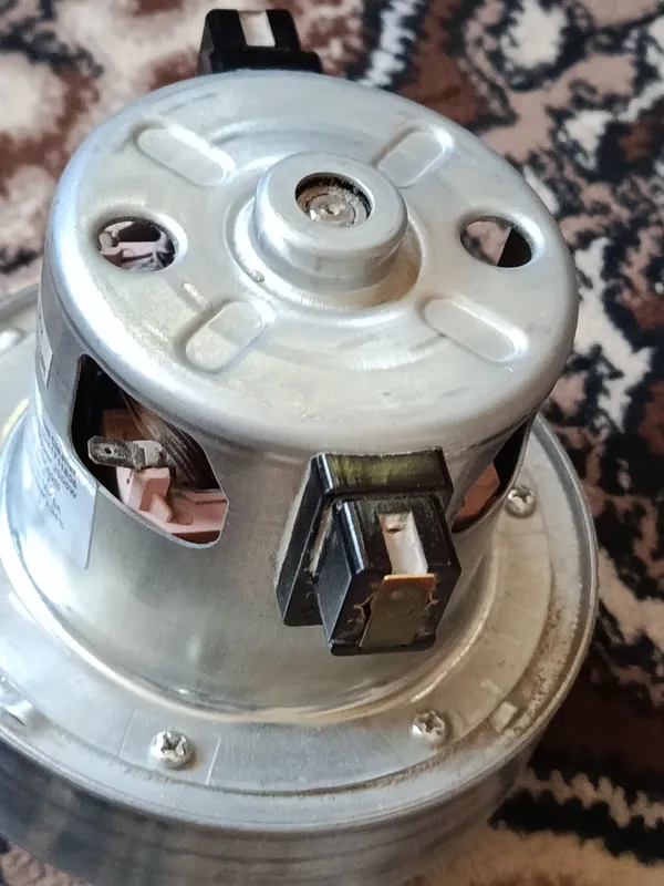 Мотор от пылесоса Lg 2000w 1