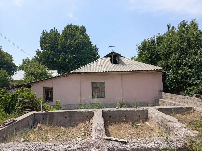 Срочна уй сотилади сув бойида