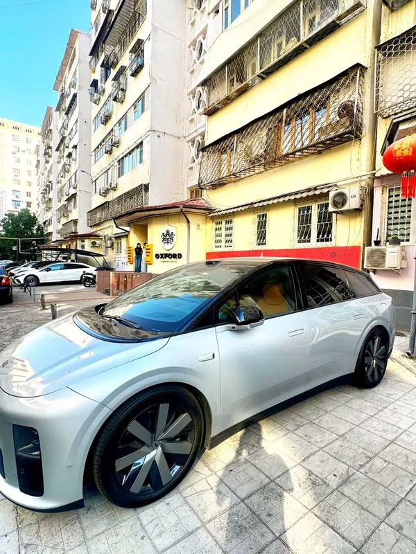 Lixiang i6 2025 yangi 2 Lixiang i6 2025 yangi 2