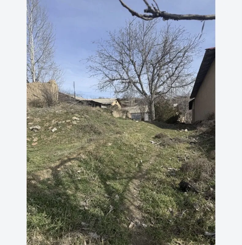 Продам участок с фундаментом . Срочно дешево