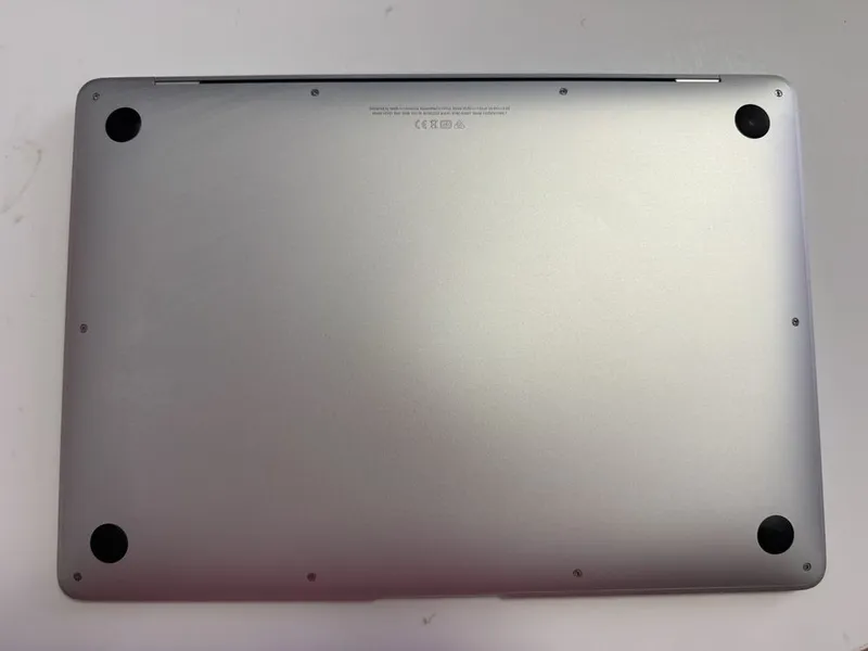 Macbook Air M1 8/256 MDM 5 Macbook Air M1 8/256 MDM 5