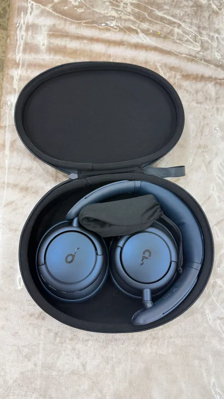 soundcore naushniki
