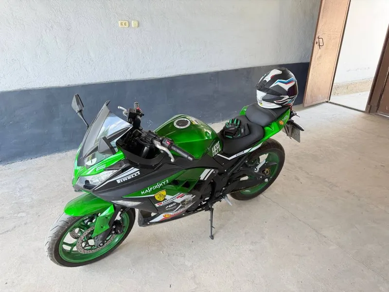 Moto Motosikl 200 kuba 3 Moto Motosikl 200 kuba 3
