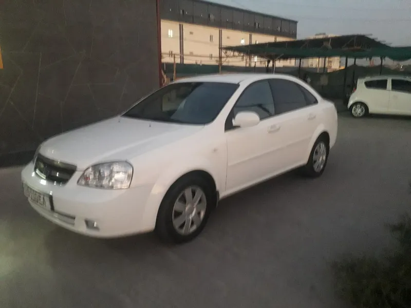 Ласетти сотилади 2006 4