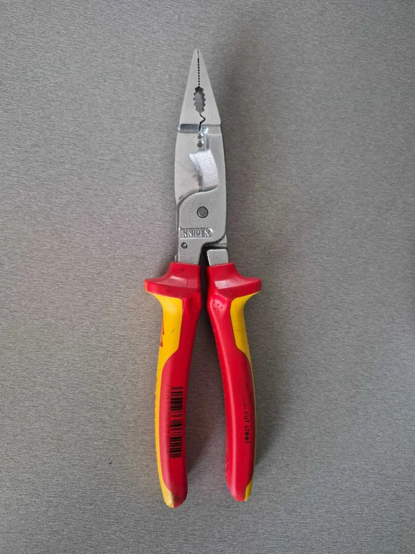 Мультитул KNIPEX электромонтажный 2 Мультитул KNIPEX электромонтажный 2