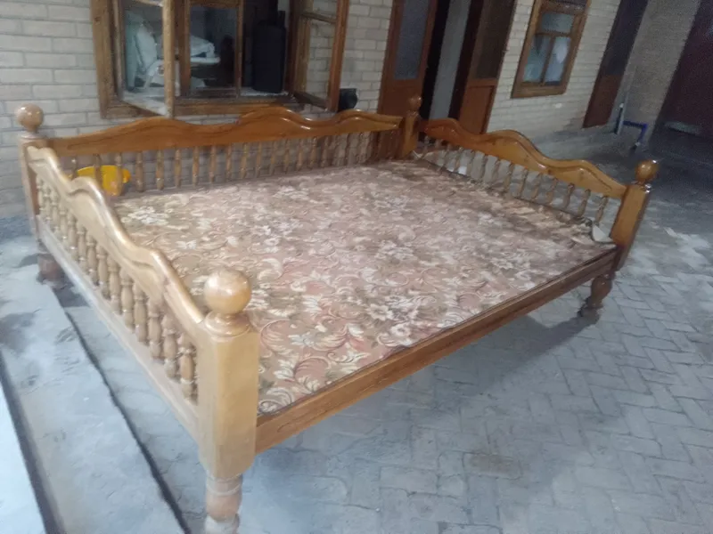 Кровать-тапчан 2 м x 3 м 2 Кровать-тапчан 2 м x 3 м 2
