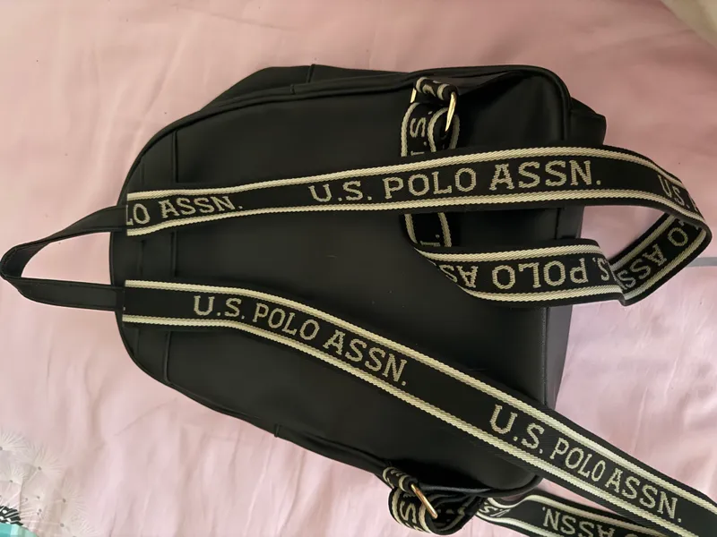 U.S. Polo Assn. qora ryukzak 2